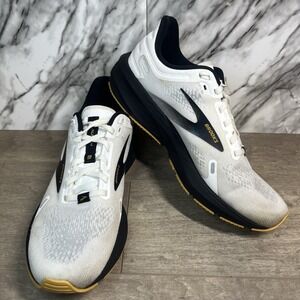 Brooks Launch 9 Women's Size 8 B Running shoes White Black 1203731B121
